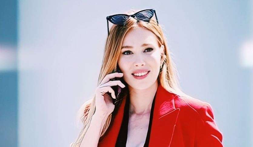 Elçin Sangu hayranlarının Yalancılar ve Mumları dizisinden beklentisi yüksek! 7 Elçin Sangu hayranlarının Yalancılar ve Mumları dizisinden beklentisi yüksek! 7