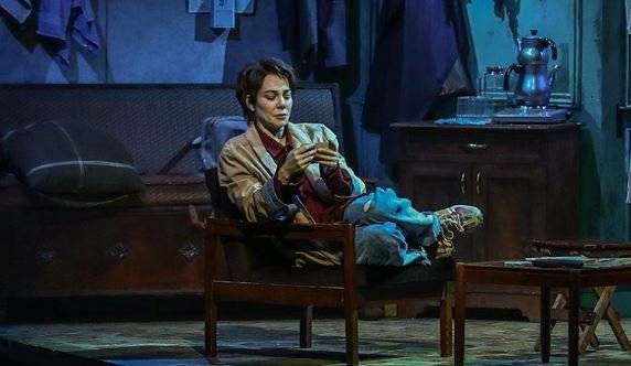 Elçin Sangu çalışkanlıkta zirve yaptı, 3 farklı proje 3 farklı rol! 9