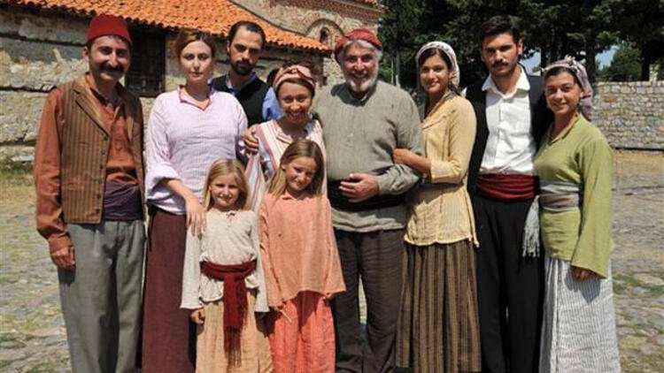 Erdal Özyağcılar da oynayacağı TRT'nin Balkan Ninnisi dizisi başrolü, çok sürpriz bir isim oldu! 9