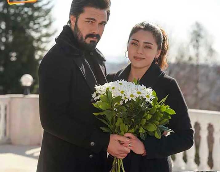 Kızılcık Şerbeti dizisi öncesi Sıla Türkoğlu'na çok özel birisinden çok özel bir mesaj var! 8