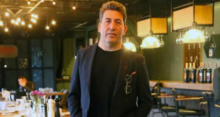 Son Nefesime Kadar dizisiyle ekranlara erken veda eden Emre Kınay yurt dışına açılıyor! 22 Son Nefesime Kadar dizisiyle ekranlara erken veda eden Emre Kınay yurt dışına açılıyor! 22