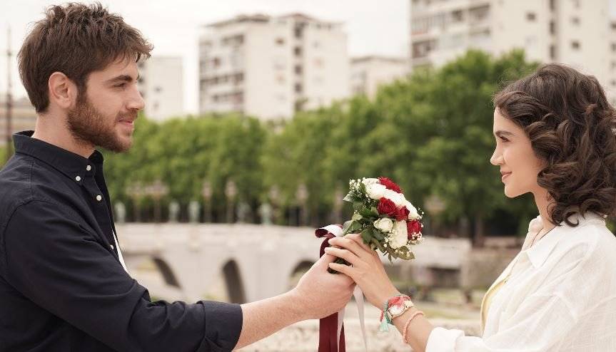 Balkan Ninnisi dizisi eğlenceli ve etkileyici hikayesi ile geliyor! Geri sayım başladı! 8 Balkan Ninnisi dizisi eğlenceli ve etkileyici hikayesi ile geliyor! Geri sayım başladı! 8