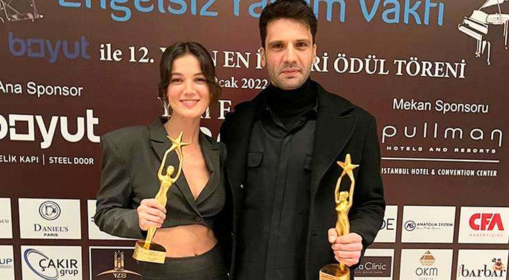 Yargı dizisinin Ceylin’i Pınar Deniz’den Sezen Aksu’ya destek açıklaması 8 Yargı dizisinin Ceylin’i Pınar Deniz’den Sezen Aksu’ya destek açıklaması 2