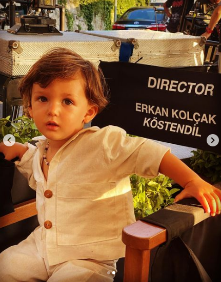 Erkan Kolçak Köstendil, küçük oğlu Marsel'i şimdiden yönetmen koltuğuna oturttu!.. 7 Erkan Kolçak Köstendil, küçük oğlu Marsel'i şimdiden yönetmen koltuğuna oturttu!.. 7