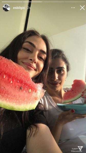 Esra Bilgiç'ten Adana pozları! Melis Sezen'in, dizideki kızını oynayan minik oyuncuya tebrik mesajı! 10