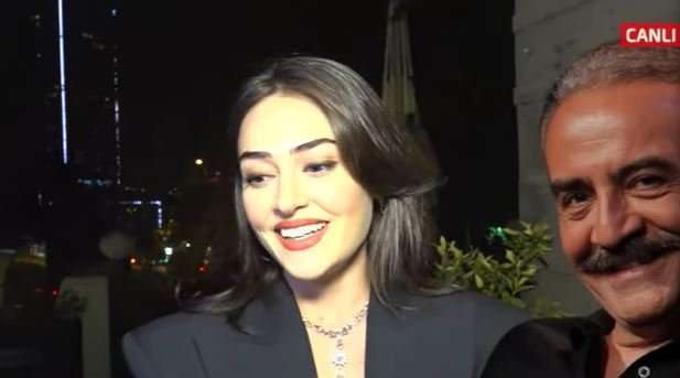 Esra Bilgiç'ten takdir edilecek davranış! Atatürk dizisi için büyük fedakarlık! 7