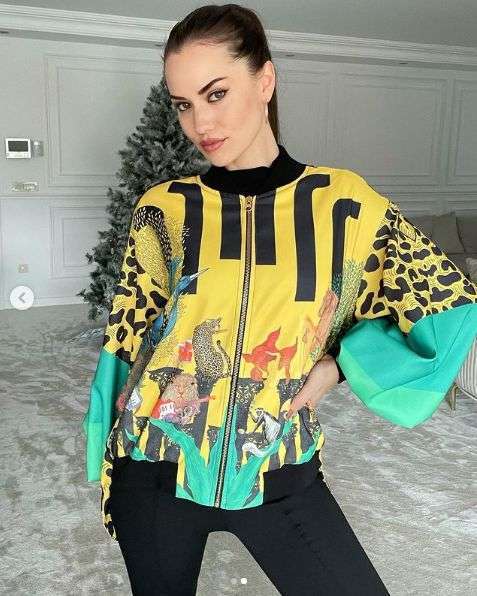 Fahriye Evcen, hangi ünlü isimle pişti olmaktan kurtulamadı? 8 Fahriye Evcen, hangi ünlü isimle pişti olmaktan kurtulamadı? 8
