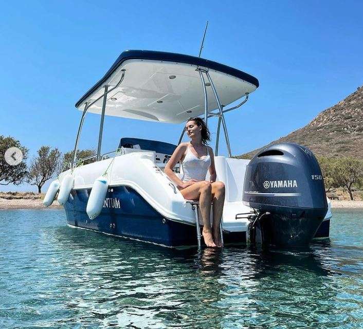 Fahriye Evcen için artık bu tatil pozları geride kaldı! 8
