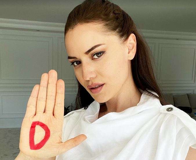 Fahriye Evcen 'sürprizlerim var' demişti, işte o sürpriz ortaya çıktı! 7