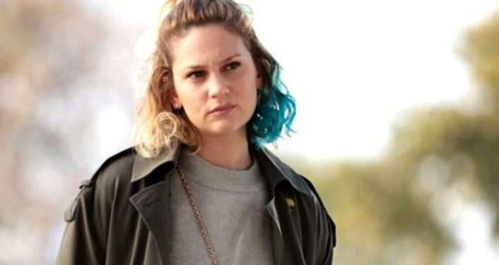 Farah Zeynep Abdullah'ın hakkında çıkan haberlere şeftali emojili cevabı yeni bir tartışmanın fitilini ateşledi!.. 8