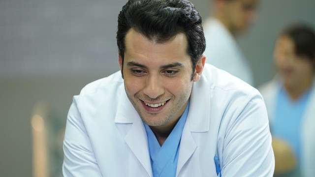 Mucize Doktor setinin en eğlenceli adamı Ayrılık dizisine katıldı! 7 Mucize Doktor setinin en eğlenceli adamı Ayrılık dizisine katıldı! 7