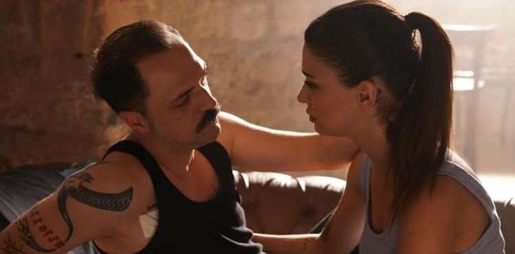 Gelsin Hayat Bildiği Gibi dizisi için birinciliğe veda zamanı geldi gibi! 8 Gelsin Hayat Bildiği Gibi dizisi için birinciliğe veda zamanı geldi gibi! 8