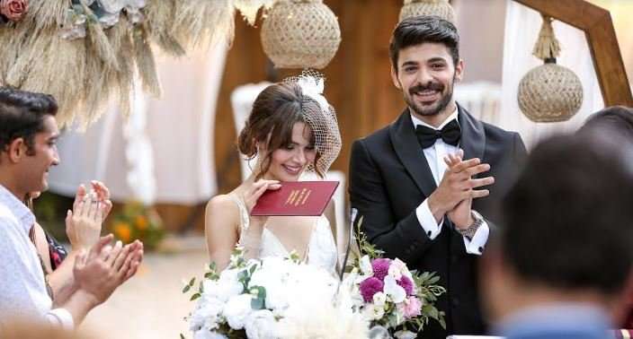 Bu görüntüleri görünce Gizli Saklı dizisinin erken finali daha üzücü olacak! 7 Bu görüntüleri görünce Gizli Saklı dizisinin erken finali daha üzücü olacak! 7
