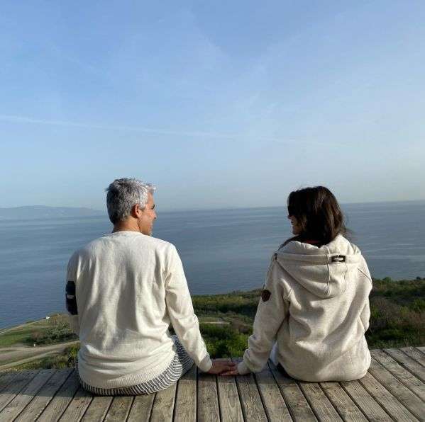 Oyuncu Gökçe Bahadır'ın bayram romantizmi!.. 7