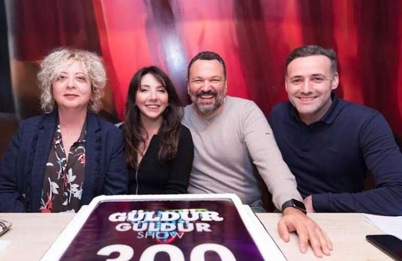 Güldür Güldür Show, kolay kolay kimseye nasip olmayacak bir başarıya imza attı! 11 Güldür Güldür Show, kolay kolay kimseye nasip olmayacak bir başarıya imza attı! 11