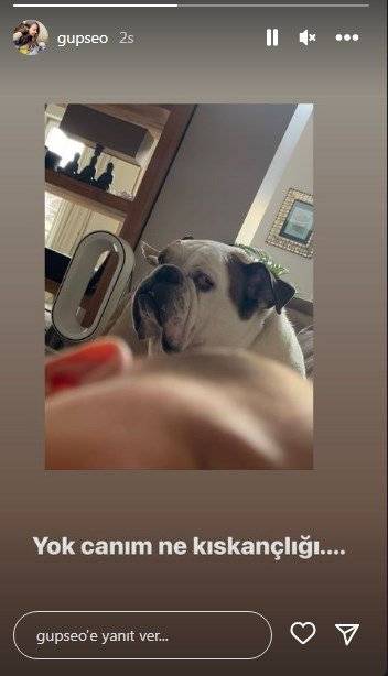 Çiçeği burnunda anne Gupse Özay'ın kıskançlıkla başı dertte!.. 7 Çiçeği burnunda anne Gupse Özay'ın kıskançlıkla başı dertte!.. 7