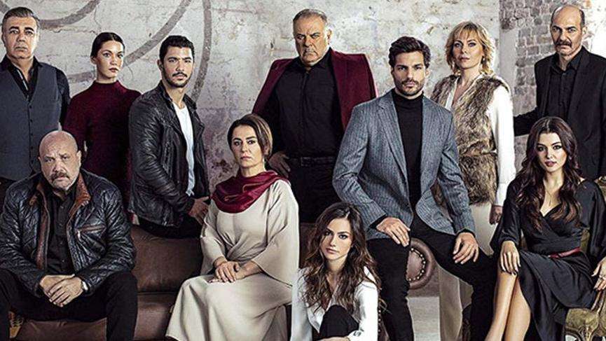 Sahi ne oldu o diziye? Serkan Çayoğlu, paylaşımıyla bir anda kaybolan diziyi akıllara getirdi! 15