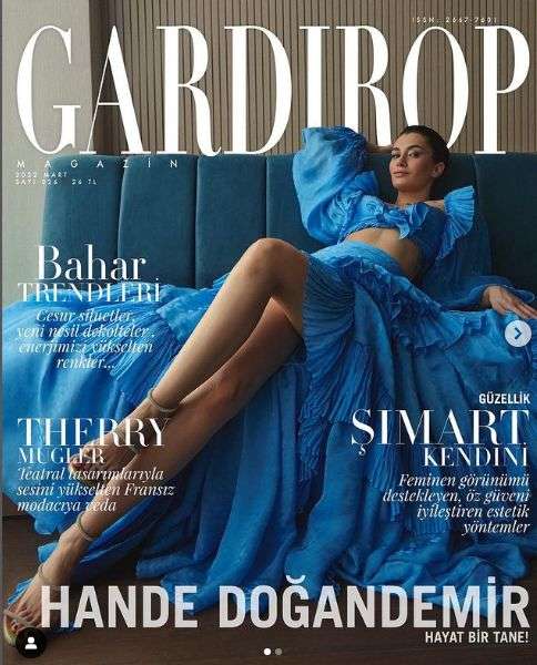 Annemizi Saklarken macerası kısa süren Hande Doğandemir hayranlarına yeni film müjdesi verdi!.. 8 Annemizi Saklarken macerası kısa süren Hande Doğandemir hayranlarına yeni film müjdesi verdi!.. 8