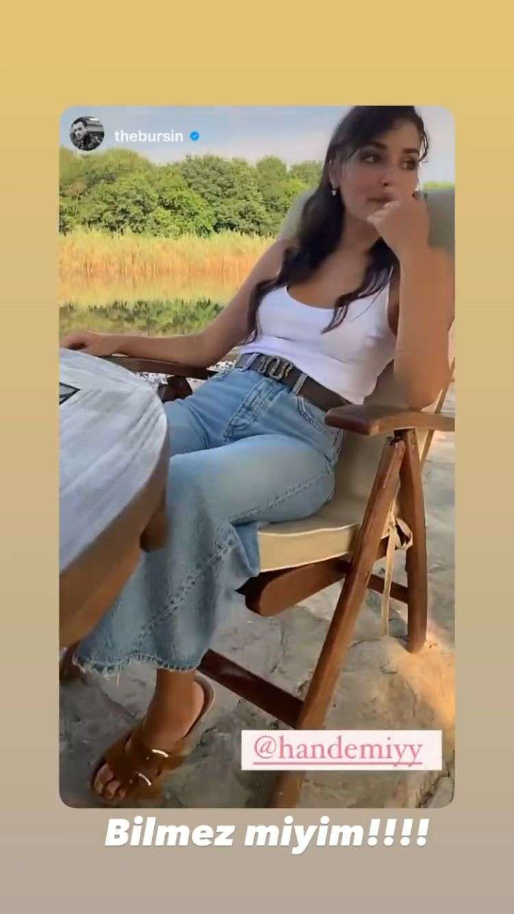 Hande Erçel ve Kerem Bürsin çifti sosyal medyada gücü ellerinde tutuyor! 12