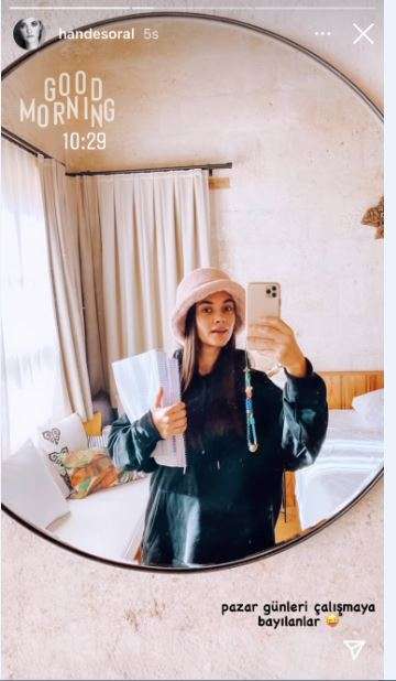 Hande Soral'ın bebekliğini gören şaşkına döndü! Sanki başkası! 8