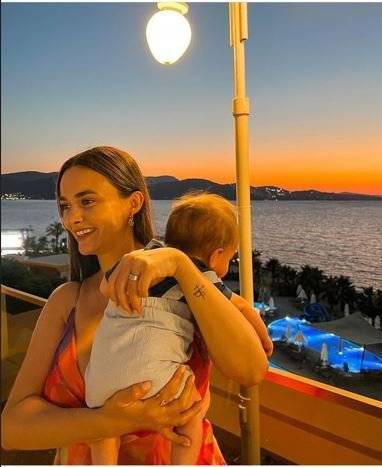 Minik Ali Demirci'nin şirinliğine bakın... Hande Soral ve İsmail Demirci'nin oğulları 4. ayında 9 Minik Ali Demirci'nin şirinliğine bakın... Hande Soral ve İsmail Demirci'nin oğulları 4. ayında 9