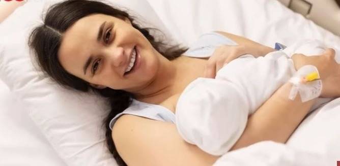 Hande Soral için yeni dizisi Ateş Kuşları'nın duygusal bir anlamı var! 22 Hande Soral için yeni dizisi Ateş Kuşları'nın duygusal bir anlamı var! 22