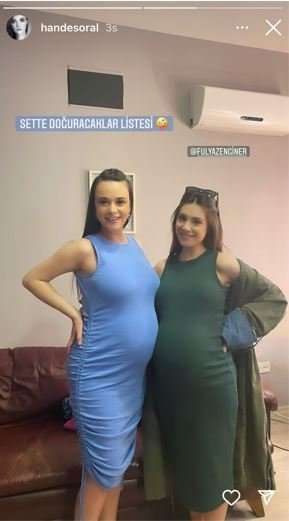 Hande Soral, karnı burnunda son pozunda öyle bir isimle yanyana geldi ki herkesi şaşırttı! 8 Hande Soral, karnı burnunda son pozunda öyle bir isimle yanyana geldi ki herkesi şaşırttı! 8