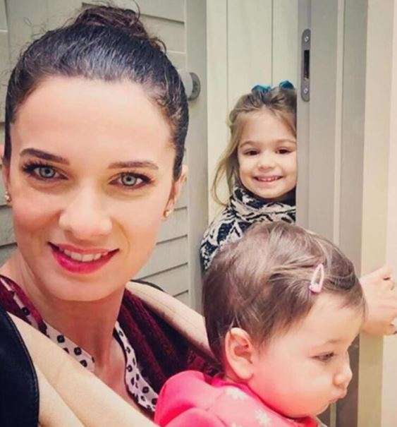 Çocuklar Duymasın'ın Duygu'su Hayal Kahraman, İpsiz Recep dizisinde evlendiği eşinden boşandı! 7
