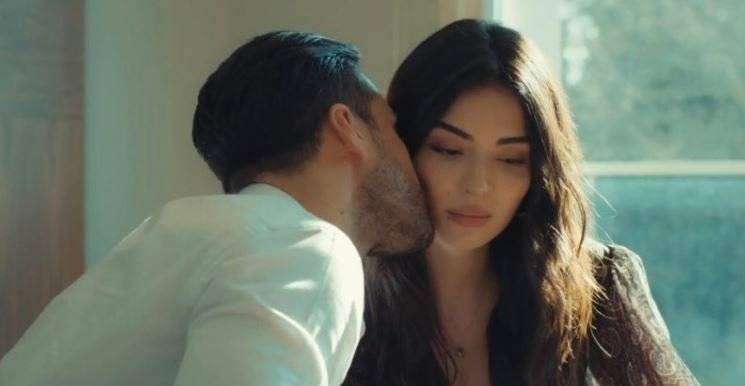 Kalplerde bir yara olarak kalan dizilerin arasına Hayaller ve Hayatlar da eklendi! 9 Kalplerde bir yara olarak kalan dizilerin arasına Hayaller ve Hayatlar da eklendi! 9