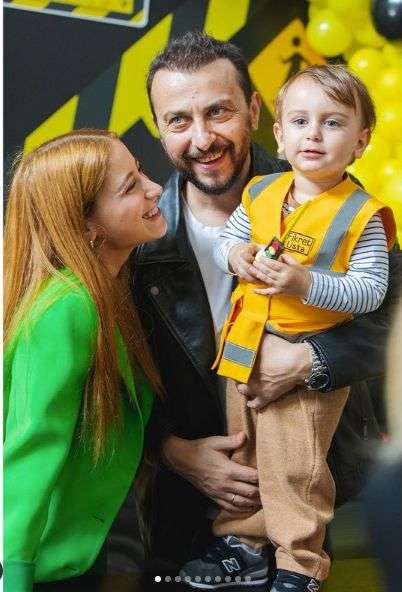 Ünlü oyuncu Hazal Kaya, hamileyken oğlunun kendisine benzemesi için neler yaptığını anlattı!.. 8