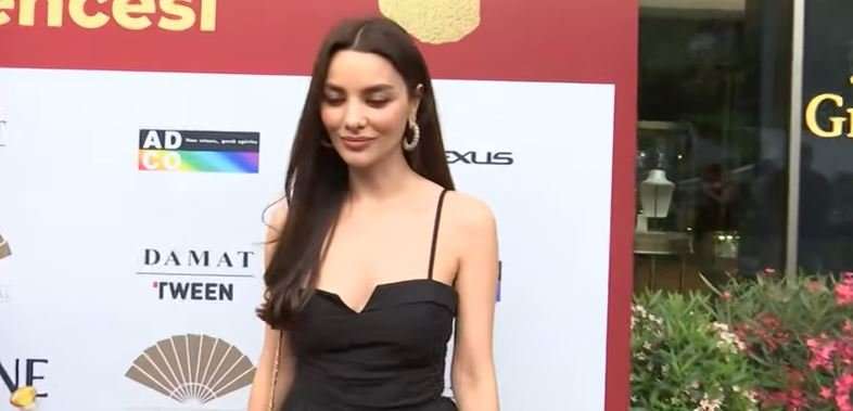 İki yıldır dizilerde yer almayan Hazal Filiz Küçükköse aradığını bulabildi mi? 7 İki yıldır dizilerde yer almayan Hazal Filiz Küçükköse aradığını bulabildi mi? 7