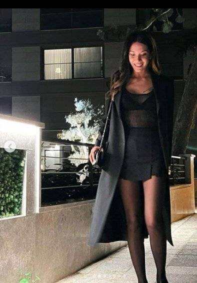 Güzel oyuncu Hazal Subaşı ay tutulması pozuyla nefesleri tutturdu!.. 8 Güzel oyuncu Hazal Subaşı ay tutulması pozuyla nefesleri tutturdu!.. 8
