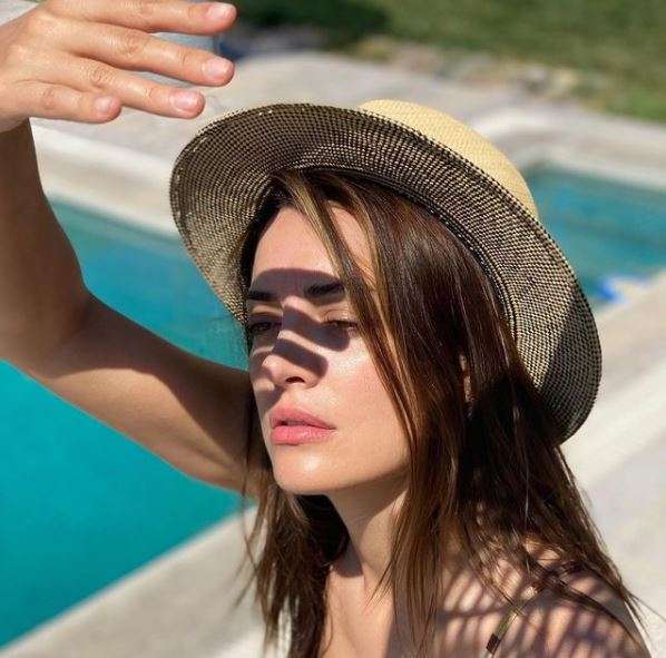 İrem Sak, diziler konusunda aldığı yeni karar ile herkesi şaşırttı! 7