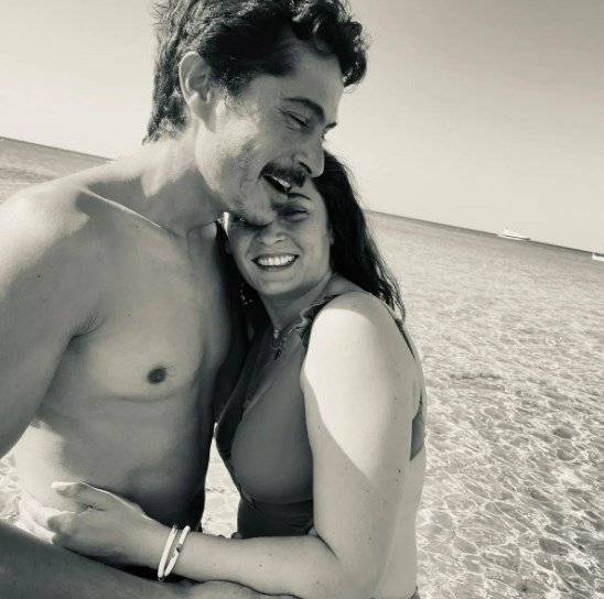 Dizisi bitti ama aşkı tam gaz devam ediyor! İsmail Hacıoğlu aşk sarhoşu!.. 7 Dizisi bitti ama aşkı tam gaz devam ediyor! İsmail Hacıoğlu aşk sarhoşu!.. 7