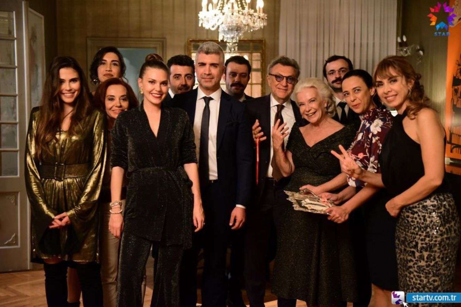 Özcan Deniz, İstanbullu Gelin'den sürpriz bir isimle buluştu! 8