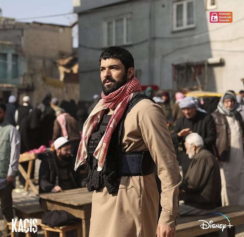 Engin Akyürek, Kaçış’ın her yeni bölümüyle sosyal medyayı sallıyor! 7