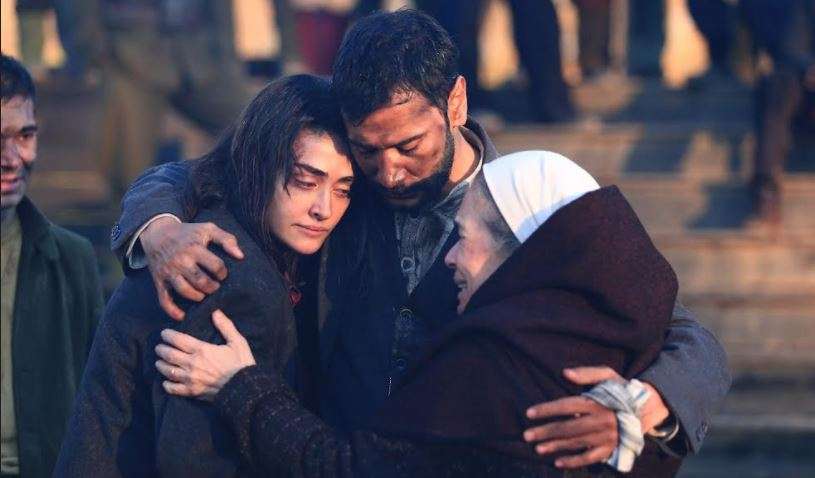 Kanunsuz Topraklar setinde hummalı bir çalışma var! Esra Bilgiç'ten sürpriz foto... 8