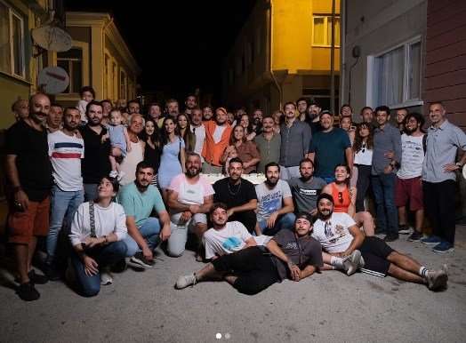 Kara Tahta dizisi paydos dedi! Veda paylaşımları yürek burktu!.. 75 Kara Tahta dizisi paydos dedi! Veda paylaşımları yürek burktu!.. 75