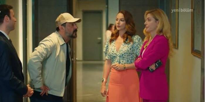 Sadece Kardeşlerim dizi izleyicileri değil, Celil Nalçakan'a setteki rol arkadaşları da hayran! 9 Sadece Kardeşlerim dizi izleyicileri değil, Celil Nalçakan'a setteki rol arkadaşları da hayran! 9