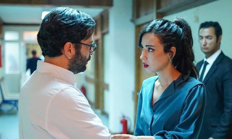 Kasaba Doktoru dizisinde Ömer ile Hakan arasında ipler koptu! 7 Kasaba Doktoru dizisinde Ömer ile Hakan arasında ipler koptu! 7