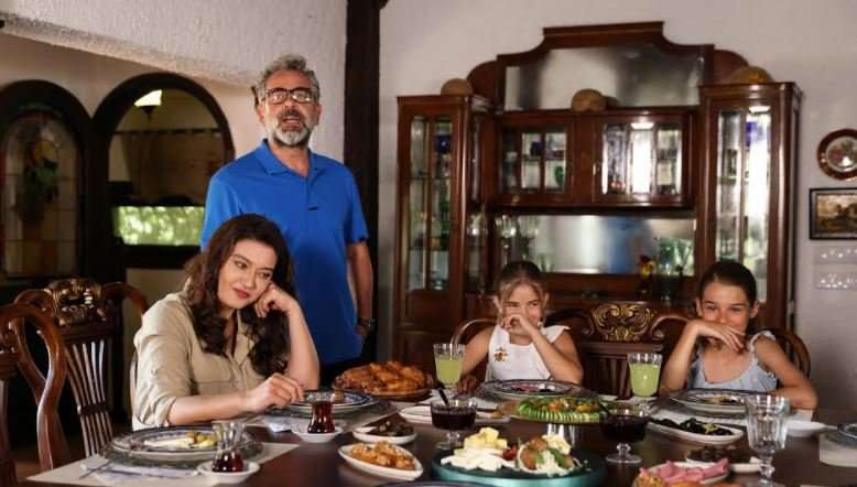 Fox TV’nin yeni dizisi İyilik’in hikayesi, yine Fox TV’den eski bir diziyi fena halde hatırlatıyor! 7 Fox TV’nin yeni dizisi İyilik’in hikayesi, yine Fox TV’den eski bir diziyi fena halde hatırlatıyor! 7