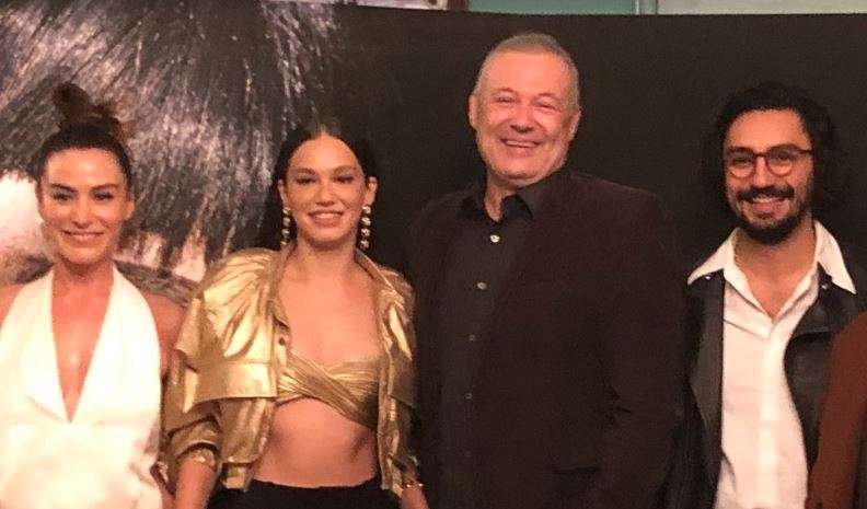 Melisa Şenolsun yeni rolünü o kadar çok sevdi ki heyecandan yerinden duramadı 7