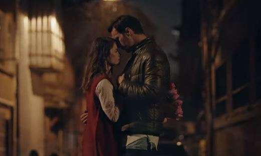 Burcu Biricik, izleyicinin duygularına tercüman oldu! Kırmızı Oda'da herkes o sahneyi bekliyor! 9