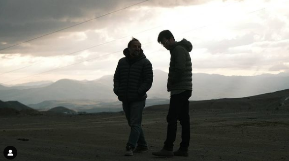 Kıvanç Tatlıtuğ'un paylaşımına, karanlıkta bile yakışıklı yorumu!.. 7 Kıvanç Tatlıtuğ'un paylaşımına, karanlıkta bile yakışıklı yorumu!.. 7
