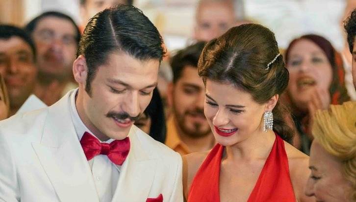 Çağan Irmak hem yazdı hem yönetti, Selin Şekerci ve Kubilay Aka adeta döktürdü! 7 Çağan Irmak hem yazdı hem yönetti, Selin Şekerci ve Kubilay Aka adeta döktürdü! 7