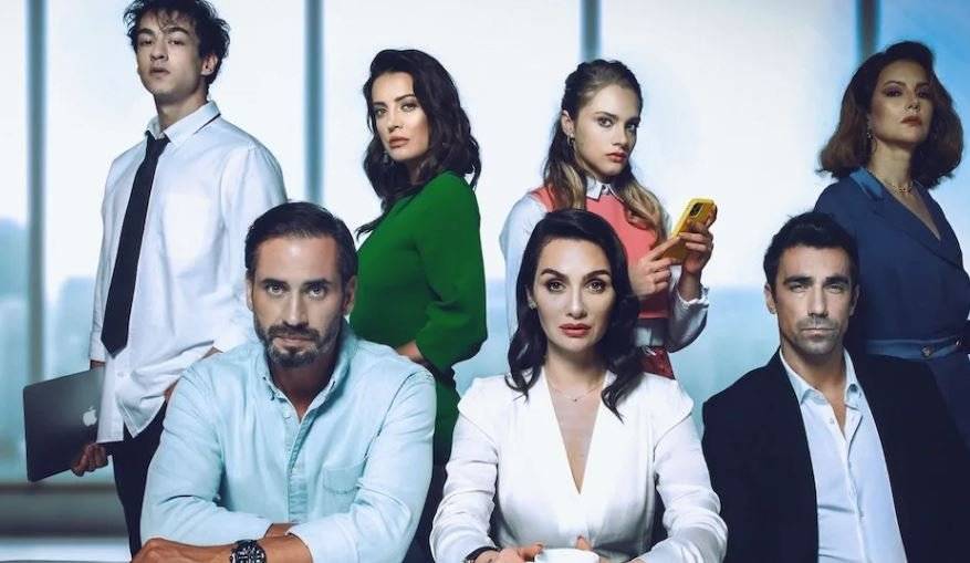Herkes Birce Akalay ve Miray Daner'i konuştu ama Kuş Uçuşu'nda bir başka oyuncu geri planda kaldı! 9 Herkes Birce Akalay ve Miray Daner'i konuştu ama Kuş Uçuşu'nda bir başka oyuncu geri planda kaldı! 9