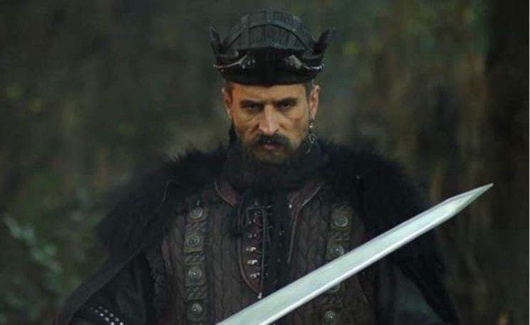 Payitaht Abdülhamid ve Kuruluş Osman'dan sonra Latif Koru'dan yine dönem dizisi geliyor 7 Payitaht Abdülhamid ve Kuruluş Osman'dan sonra Latif Koru'dan yine dönem dizisi geliyor 7