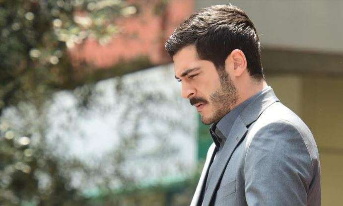 Can Yaman fırsat sundu, İtalya'da Burak Deniz'e gün doğdu! 8