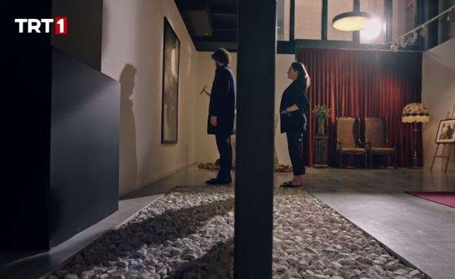 Olmadı sanki! Aslıhan Gürbüz, Masumlar Apartmanı'na hoş geldi sefa geldi de o terlikler ne öyle? 8