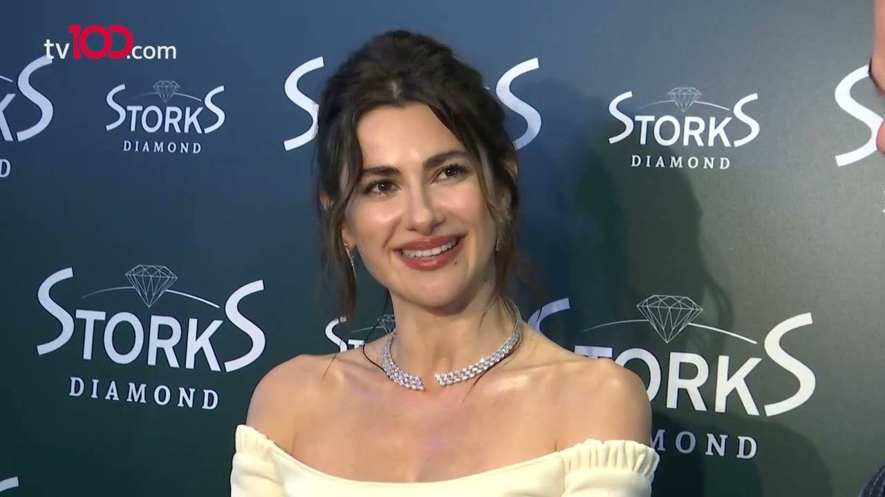 Nesrin Cavadzade'nin hayalinde öyle bir rol var ki, herkesin aklı o rolde kalır! 7 Nesrin Cavadzade'nin hayalinde öyle bir rol var ki, herkesin aklı o rolde kalır! 7